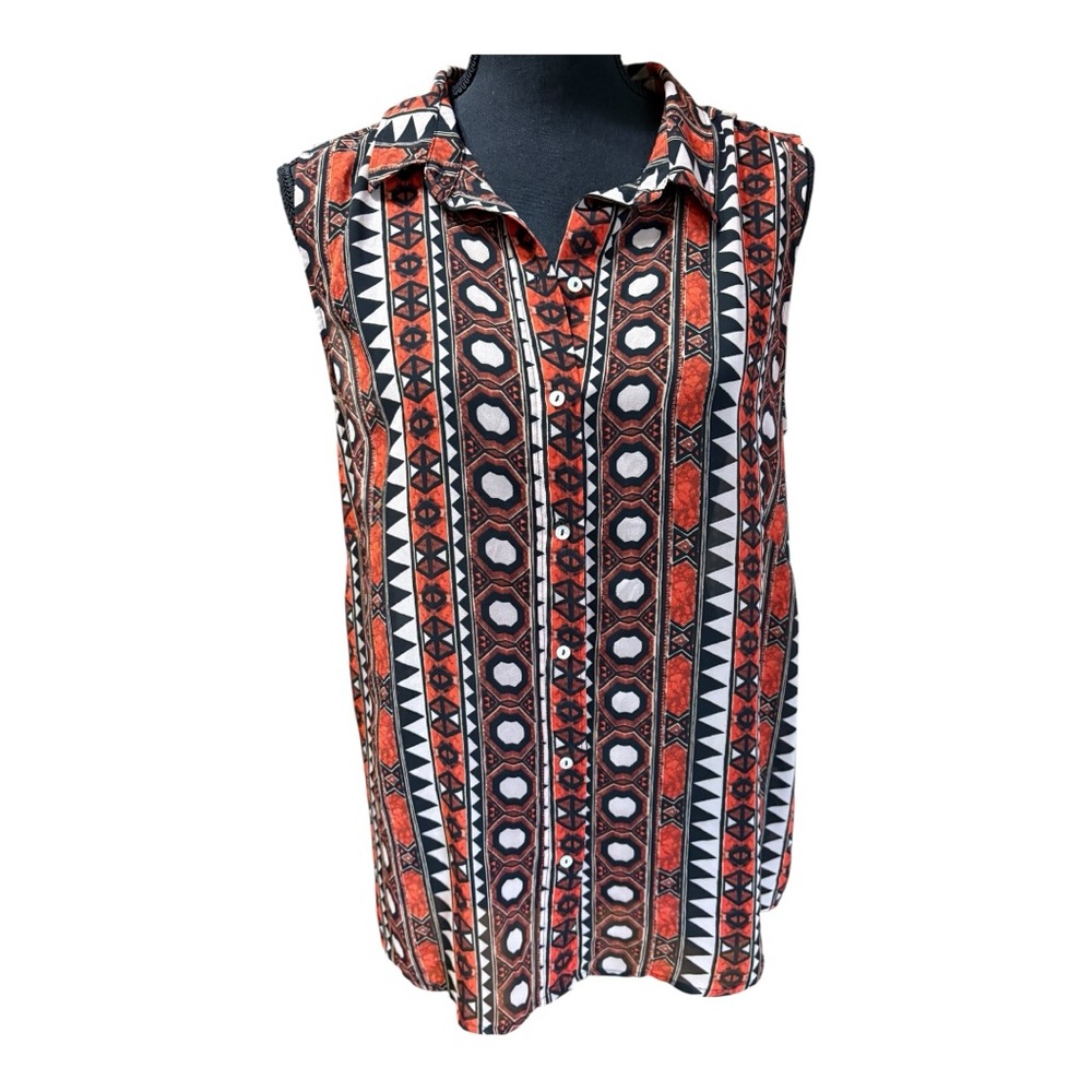 H&M Red and Black Geometric Button Down Shirt - Picture 2 of 6